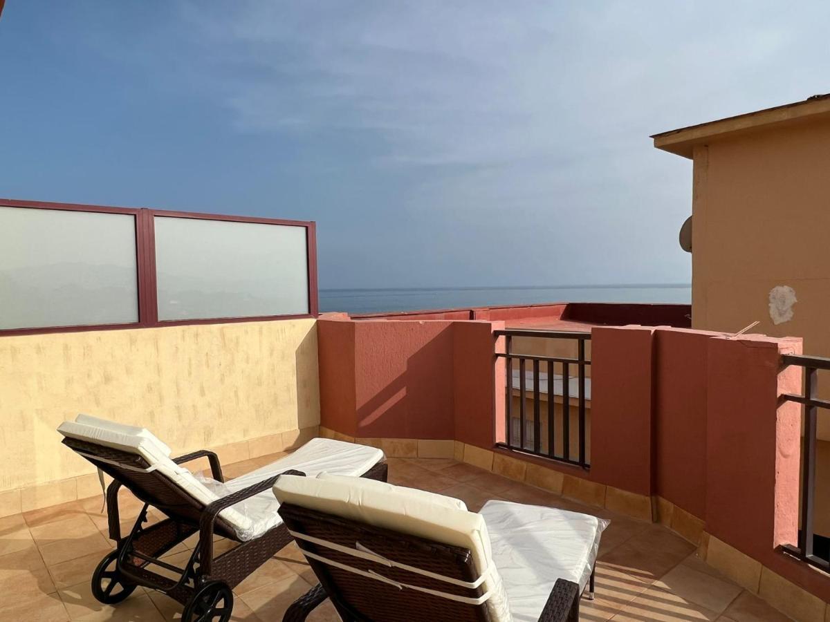 Atico En Yate Iv, Primera Linea Playa Apartment Fuengirola Exterior photo